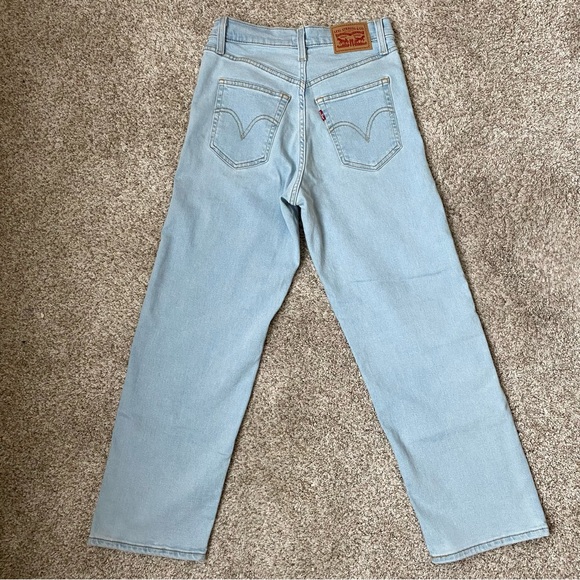 Levi's Women's Ribcage Straight Ankle Jeans, 27, Light Indigo NWOT - Picture 2 of 5